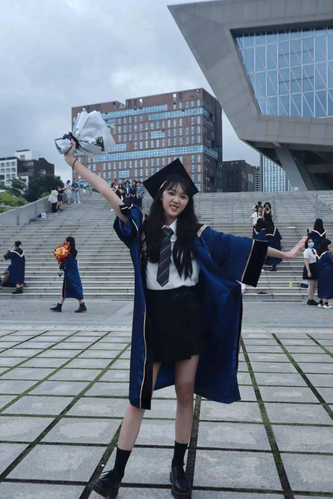 深圳大学文凭(深圳大学文凭的段子)