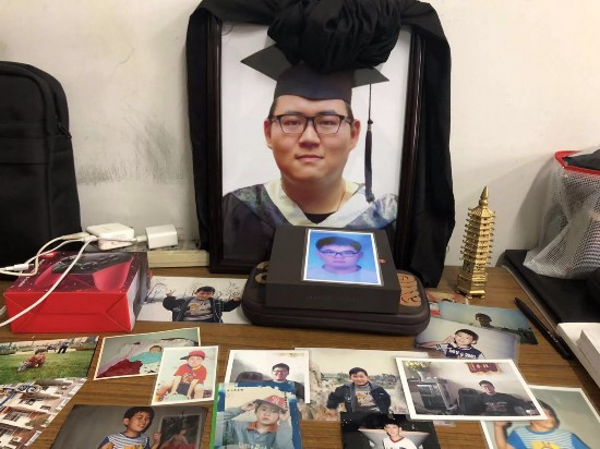 同济大学毕业证(同济大学毕业照查询)